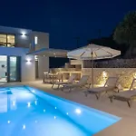 Villa Sophia-private Sea Access
