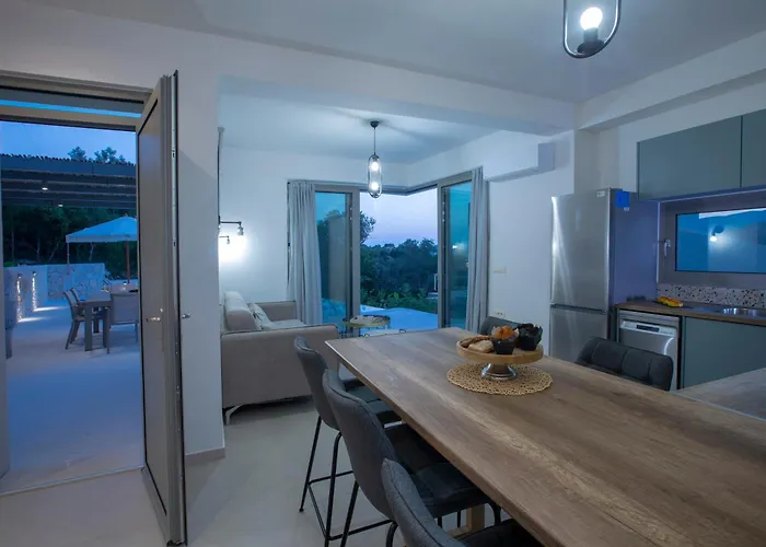 Vila Sophia-private Sea Access *